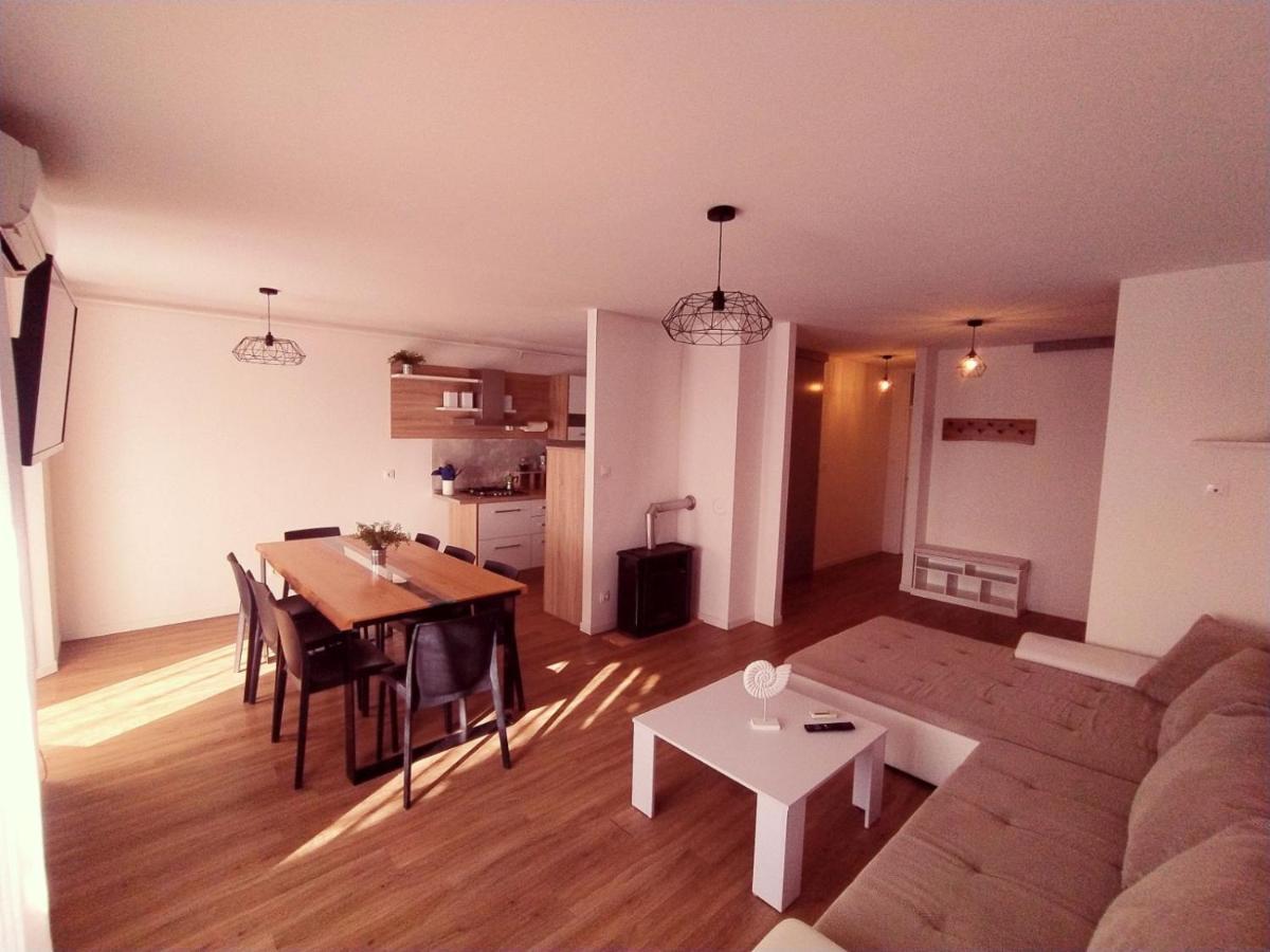 Apartment Tramonto Stoja プーラ エクステリア 写真